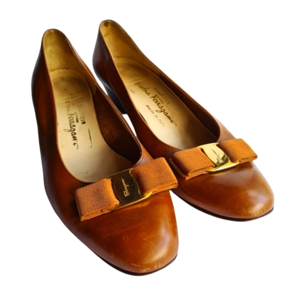 Salvatore Ferragamo AUS 8.5 VINTAGE 90s Designer Tan Leather Vara Bow Pump Shoes - Picture 3 of 17